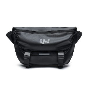 Korean Style Waterproof Messenger Bag – Magnetic Buckle Crossbody for Men