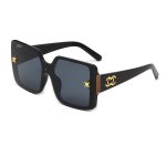 Luxury Glamour Square Sunglasses – Designer-Inspired Trendy UV400 Eyewear for Men & Women